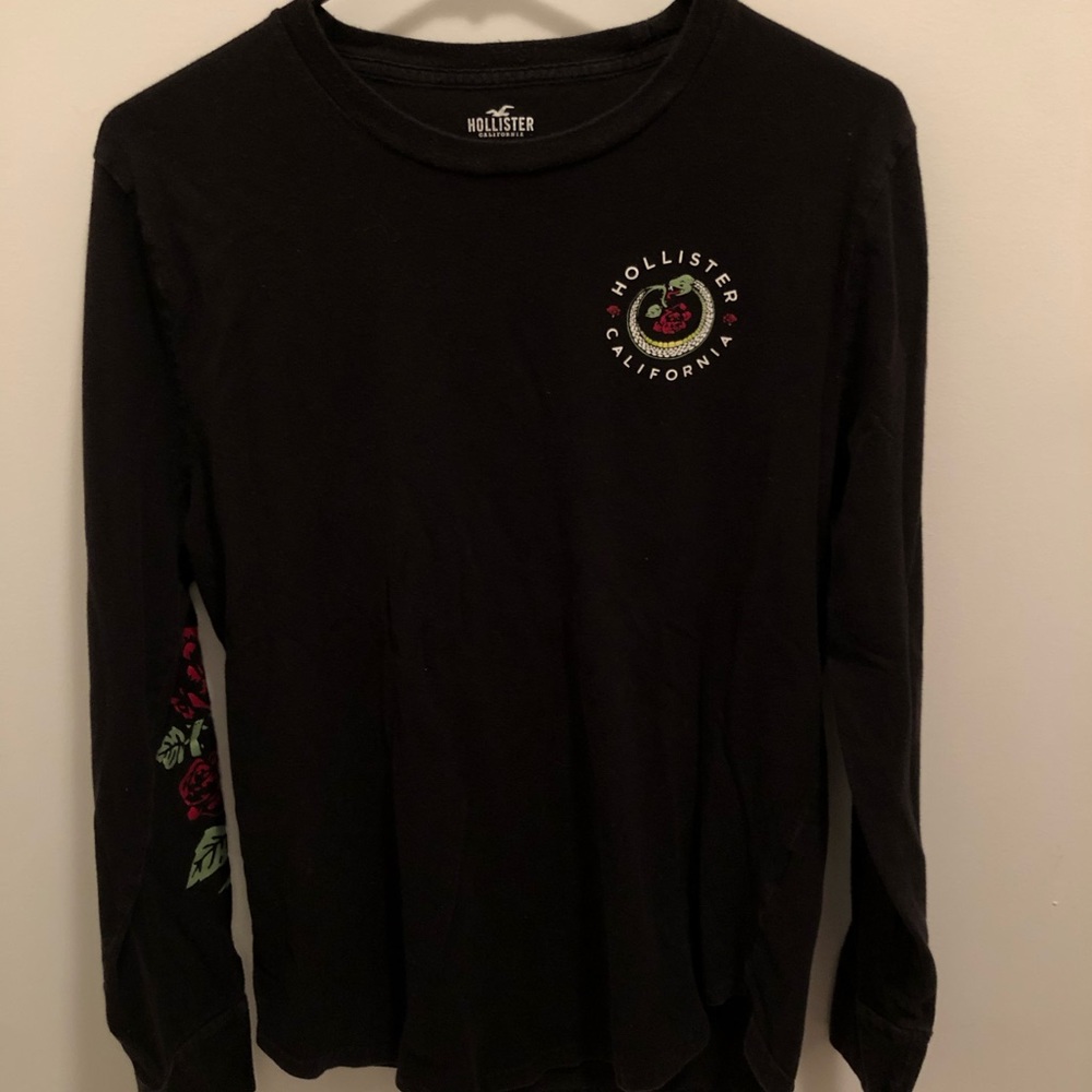 Men’s Hollister long sleeve shirt